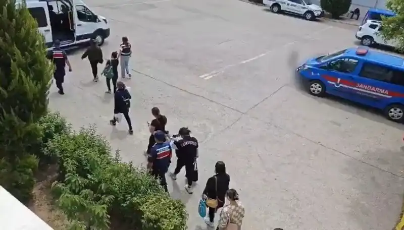 Taylandlı Kadınlara Fuhuş İzni Mirası: Geçmişten Günümüze Gelen Skandal