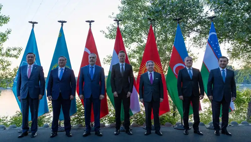 Türkiye'nin Dışişleri Bakanı Fidan, Budapeşte'de Önemli Görüşmelere İmza Attı