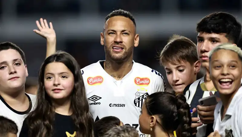 Fenerbahçe'nin Transfer Gündeminde Neymar Gerçeği: Ne Olacak?