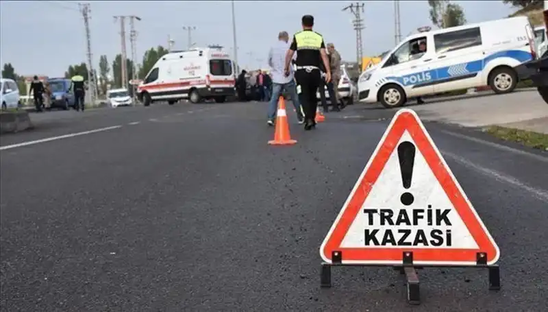 Tekirdağ’da Kontrolden Çıkan Araç Bariyere Çarptı: Korkunç Kaza Sonucu Bir Can Gitti