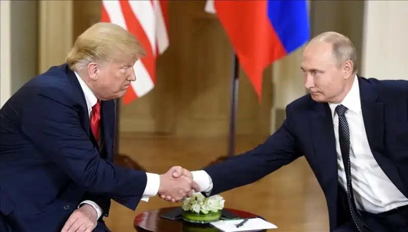 Putin, Trump ile İlişkileri Güçlendirmek İçin Temaslara Açık