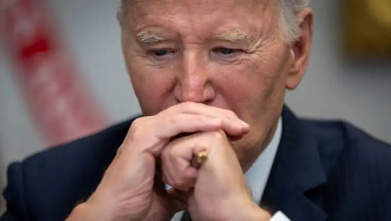 Biden'ın Gizli Yaş Stratejisi: Sağlık Sorunları Sonrası Şaşırtan Gerçekler