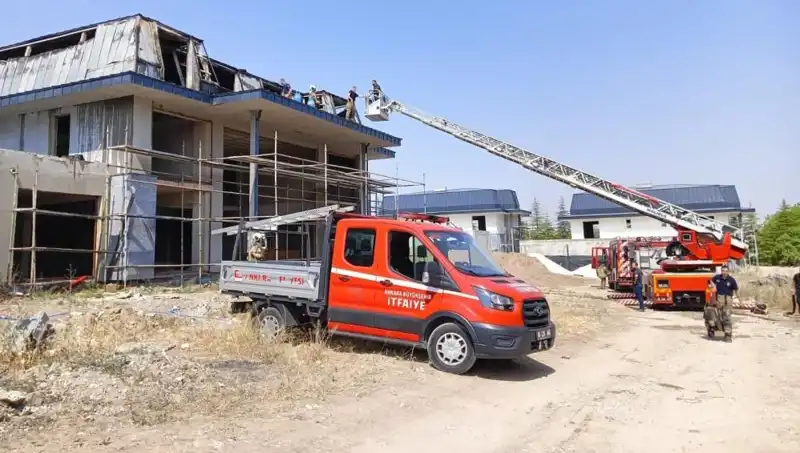Ankara Gölbaşı'nda Villalarda Büyük Yangın: Korku Dolu Anlar