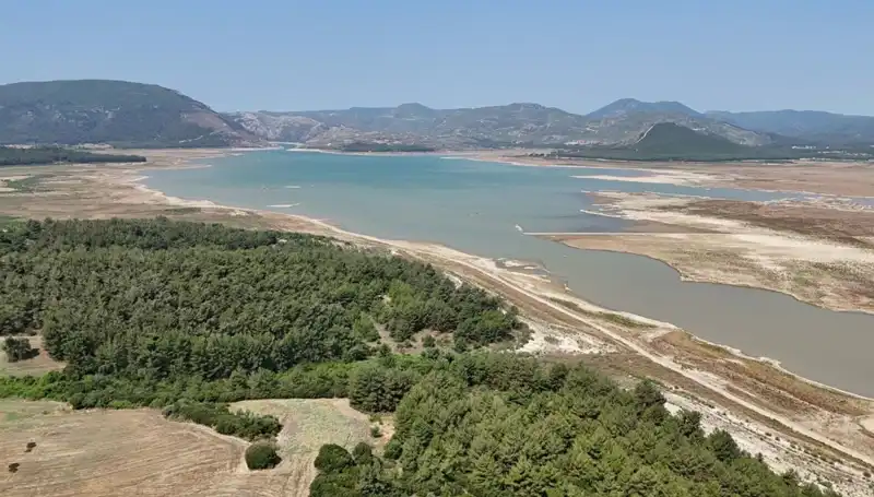 İzmir'de Tehlike Çanları: Suç Oranı Geçen Yıla Göre Yüzde 50 Düştü!