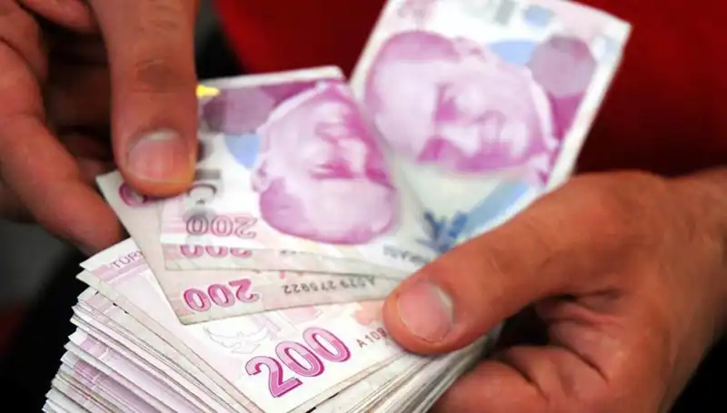 Bayram İkramiyesi ve Fark Ödemeleri: Önemli Tarih Duyuruldu!