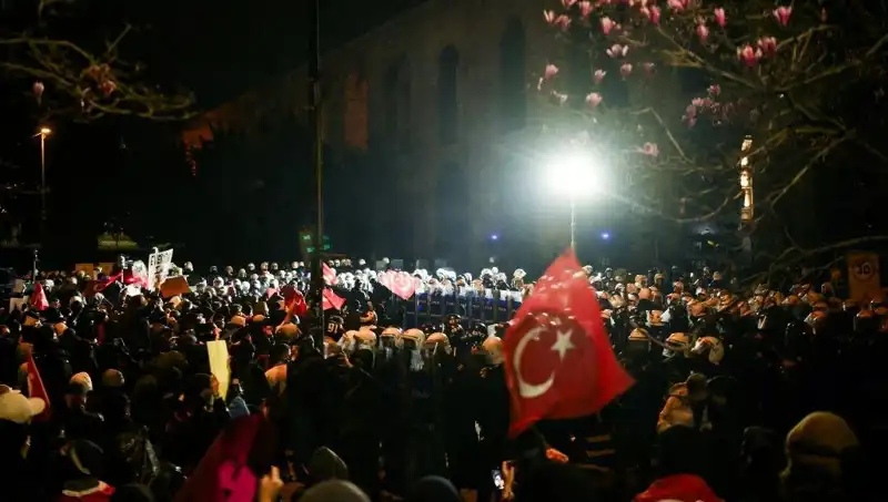 Gazetecilerin Gösterilerde Tutuklanmasının Ardından Tahliye Süreci Başladı