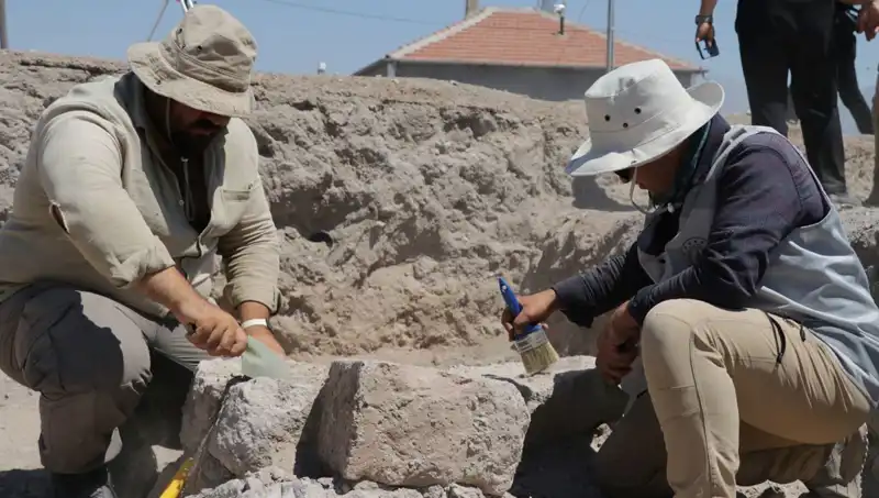 İç Anadolu'da Tarihe Işık Tutan Yeni Mozaikler Bulundu