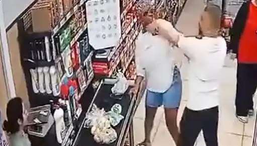 Market Kasa Sırasında Yaşanan Saldırı Olayı Gözleri Üzerine Çekti