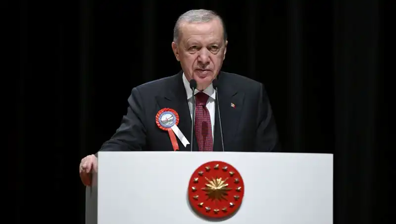 Cumhurbaşkanı Erdoğan'dan YKS'ye Özel Mesaj: Gençlere Gelecek Umudu