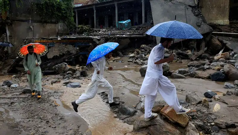 Pakistan'ı Vuran Sel Felaketi: DSÖ'den Durumla İlgili Kritik Yardım