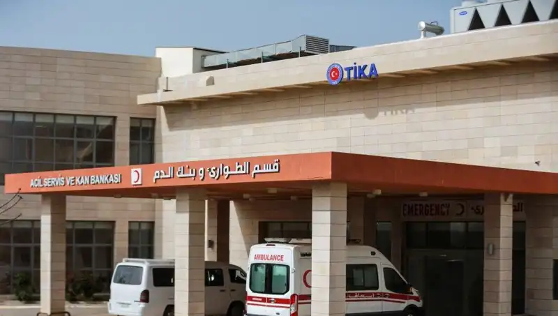 İsrail Ordusu Filistin-Türkiye Dostluk Hastanesi'ni Bombaladı: Savaşın Karanlık Yüzü