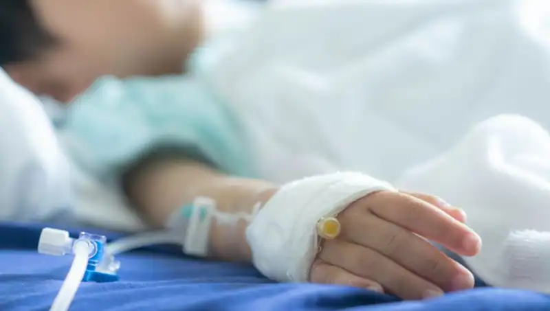 Mıknatıs Yutan 7 Yaşındaki Çocuk: Tehlikeli Oyunun sonuçları!