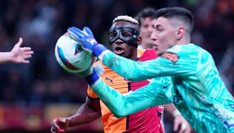 Galatasaray'dan Sürpriz Transfer Hamlesi: Berke'nin Uçağı Yola Çıktı!