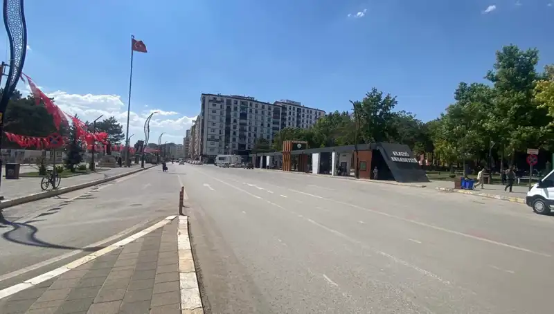 Elazığlılar Sokağa Çıkmadı: Aniden Boşalan Sokakların Nedeni Nedir?