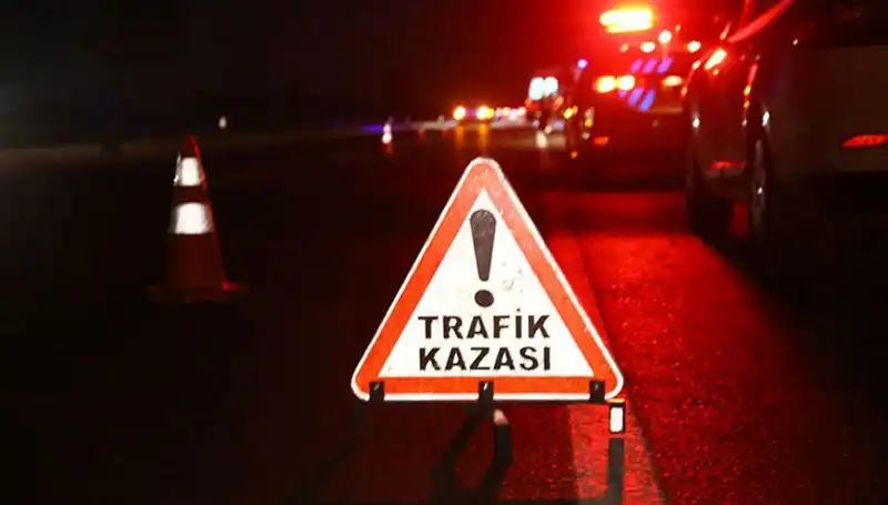 Şanlıurfa'da Zincirleme Kaza: 7 Kişi Yaralandı, Olay Anı Korkuttu!