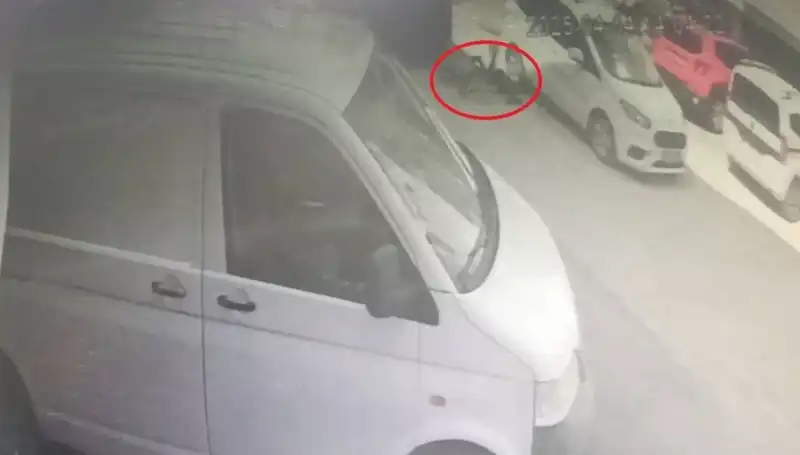 Bisiklet Sürerken Yaşanan Kaza: Küçük Çocuk Ölümden Döndü