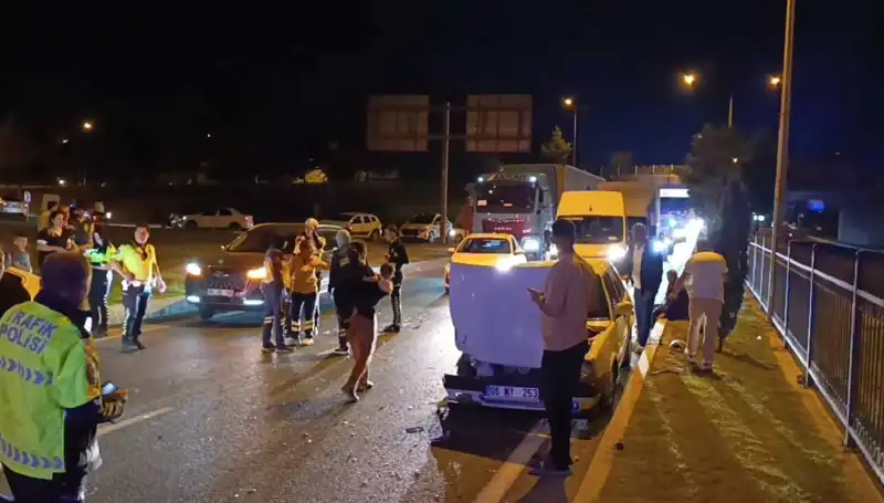 Otoyolda Kuralsız Geri Dönüş Kazası: Çocukların Hayatı Tehlikede