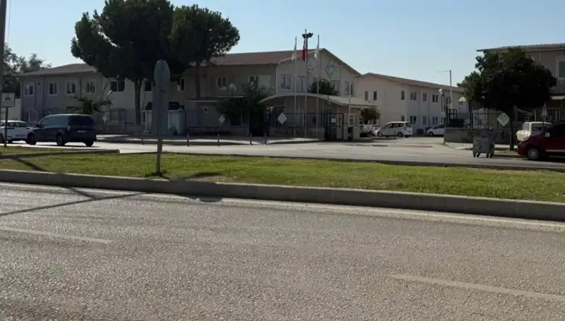 Adana'da Amir Dehşeti: İşçiye Tabancayla Ateş Açtı!