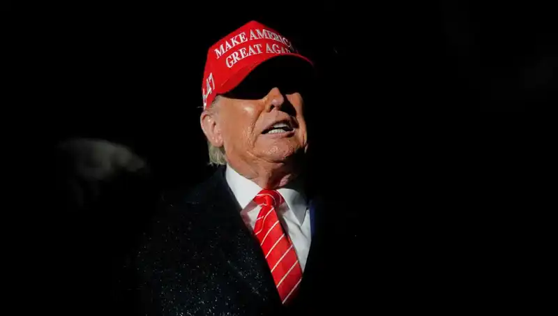 Yüksek Mahkeme'den Trump’a Tarihi Yetki: Göçmenlerin Yasal Statüsü İptal Edilebilir mi?