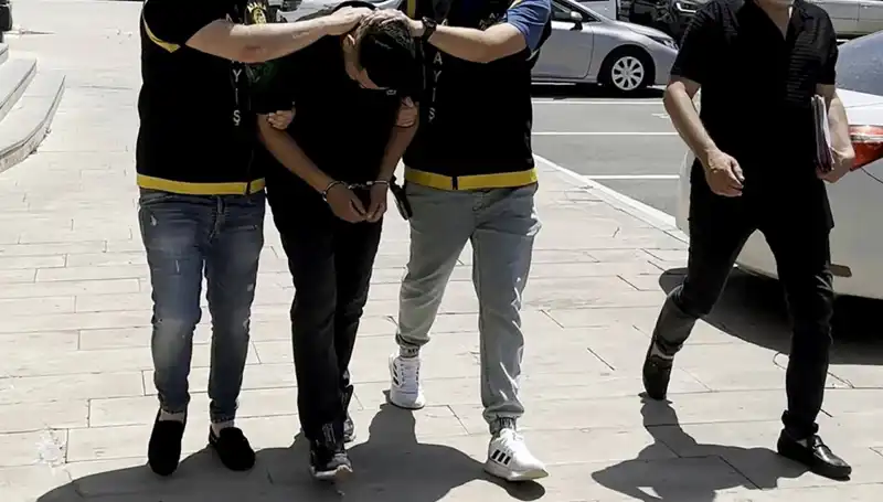 Mezarlıktaki Hırsız Suçüstü Yakalandı: Olayın Perde Arkası