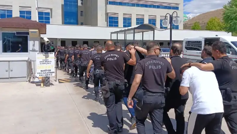 Ankara'da Haraç Çetesi Operasyonu: Avukatların Rolü ve Detaylar