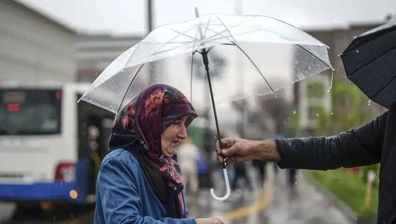 Tüm Yurtta Gök Gürültülü Sağanak Uyarısı: Bugün Hava Durumu Nasıl Olacak?