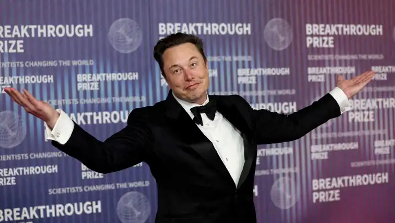 Elon Musk'tan Çarpıcı Duyuru: X'in Yeni Mesajlaşma Uygulaması Flört Sitesi Olacak mı?