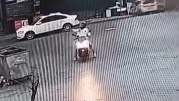 İstanbul'daki AVM'ye Açılan Ateşle Şehirde Panik Anları Yaşandı!