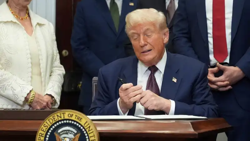 Trump’tan Beyaz Saray’a Lüks İnvestisyonda Şaşırtan Karar: 200 Milyon Dolar!